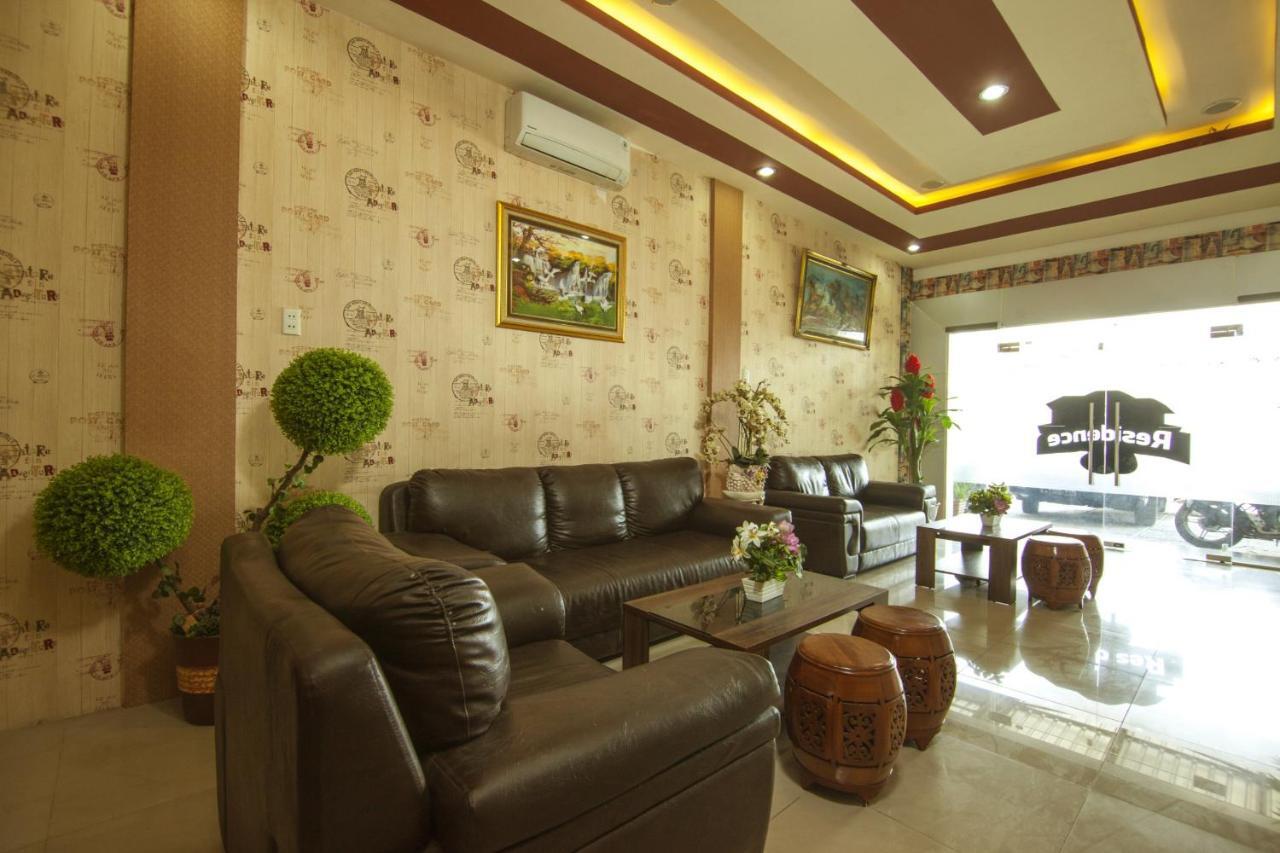 โอโย 2310 เรสซิเดนซ์ 68 Hotel เปอมาตังเสียนตาร์ ภายนอก รูปภาพ